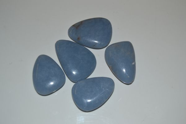 Pierres brutes