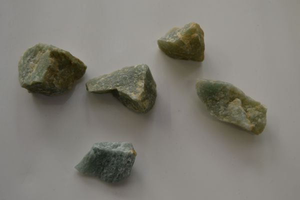 Pierres brutes - 2/3